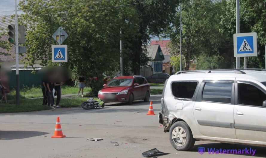 В Соль-Илецке в ДТП пострадал 17-летний мотоциклист