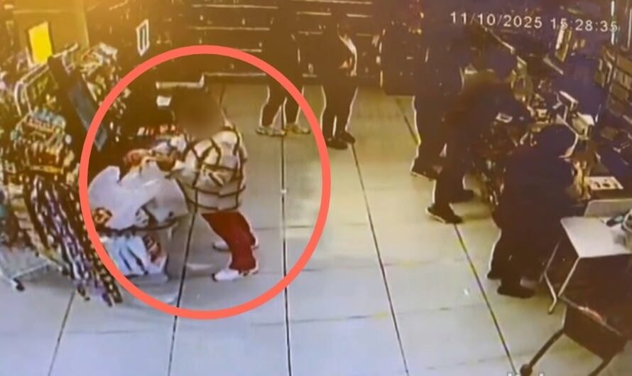 Жительница Соль-Илецка нашла банковскую карту и хотела оплатить ей покупки в магазинах