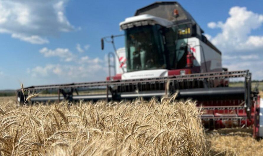 Соль-Илецкий округ вошел в число лидеров по приобретению сельхозтехники в регионе