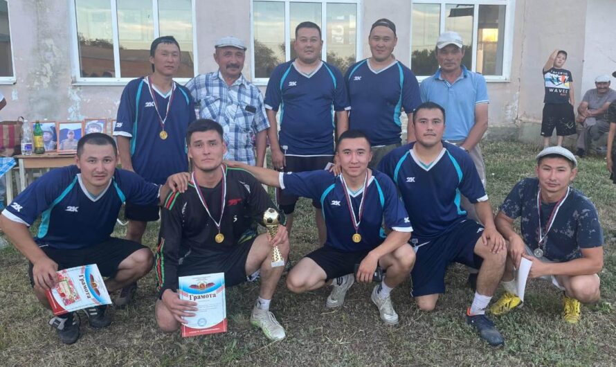 В честь героев