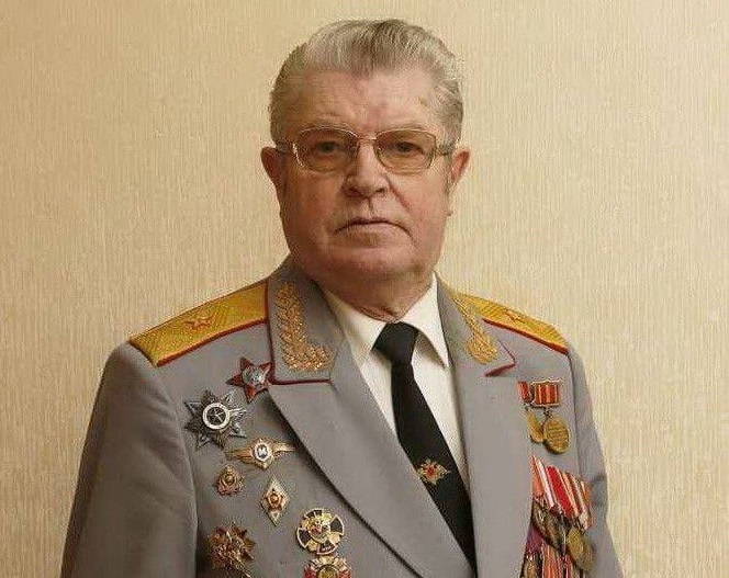 Солнцев выразил соболезнования родным генерал-майора в отставке Владимира Воляника