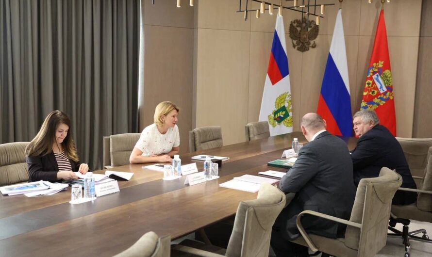 Евгений Солнцев встретился в столице с главой Минсельхоза РФ Оксаной Лут