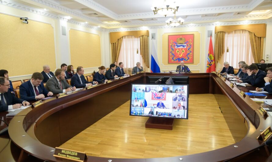 В Оренбуржье рассмотрели бюджетный прогноз региона до 2042 года