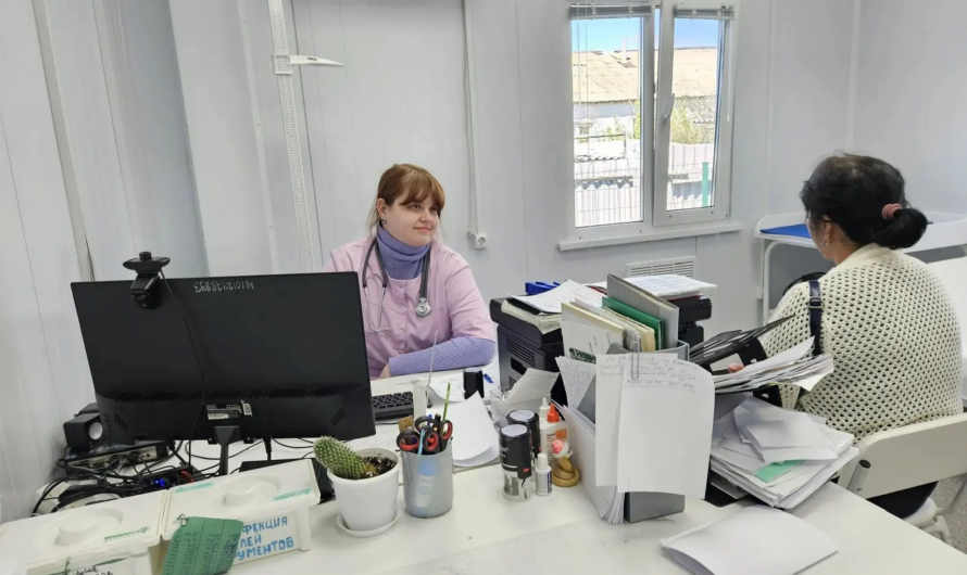 Мобильная бригада Соль-Илецкой межрайонной больницы посещает отдаленные села
