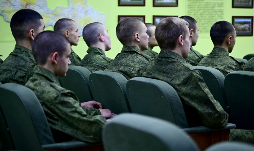 Оренбургских призывников-пограничников научат управлять дронами и «читать» следы