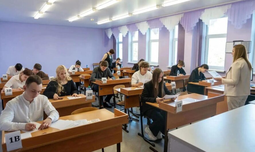 В Оренбуржье зафиксированы 138 стобалльных результатов ЕГЭ в основном периоде
