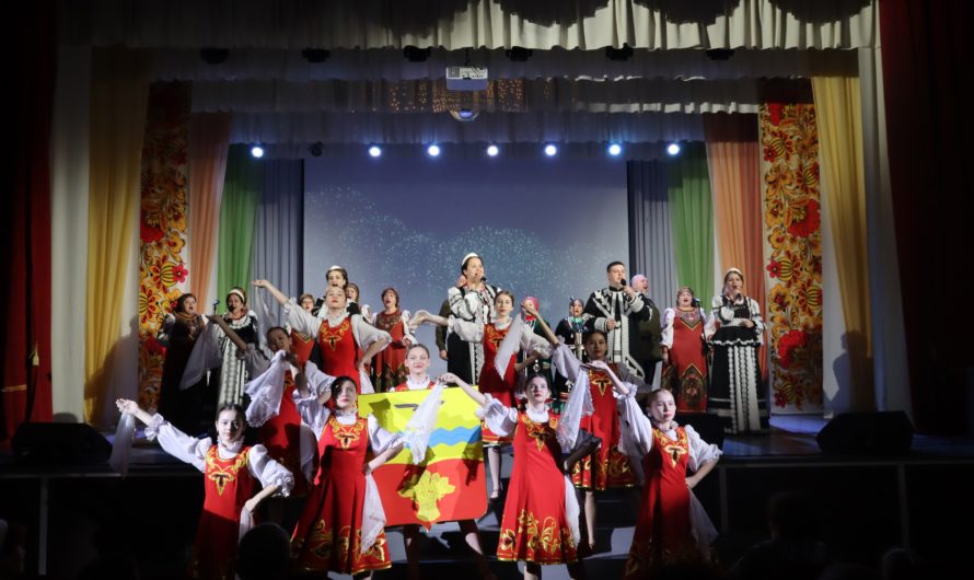 Завершил свою работу районный этап областного фестиваля народного творчества “Обильный край, благословенный”