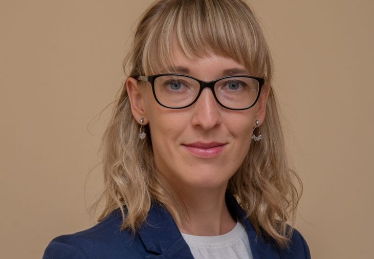 Почему появляется горечь во рту