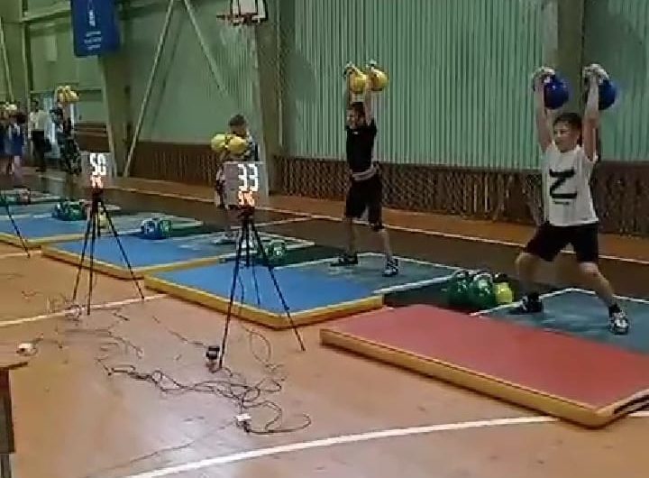 Воспитанники Юрия Гончарова приняли участие в  турнире по гиревому спорту
