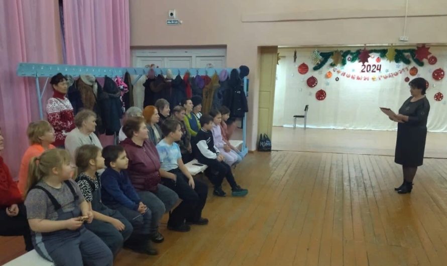 Подольская сельская библиотека провела конкурсно-игровую программу “Весёлое Рождество”