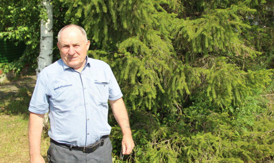 Павел Серенков, житель Красногвардейского района, увлекается рыбной ловлей уже полвека