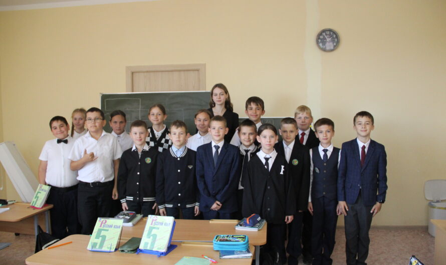 Молодой педагог Красногвардейской гимназии Аганета Штоббе выбрала родной район для профессионального старта