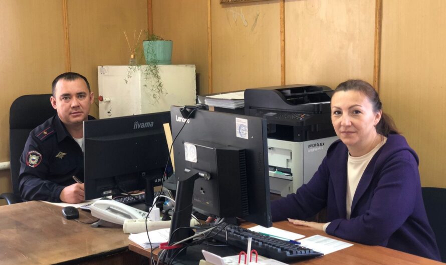 Отделение кадровых подразделений полиции Красногвардейского района празднует профессиональный праздник