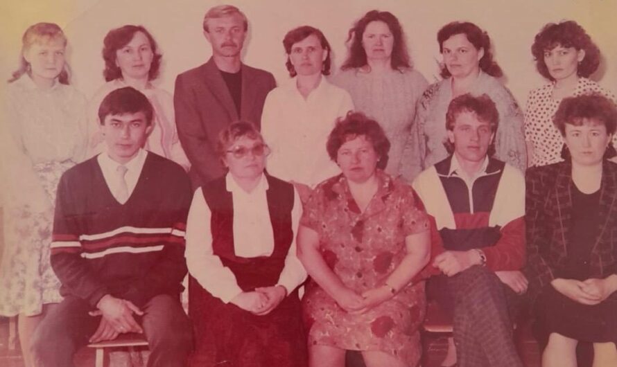 Выпускники Петровской школы с теплотой и ностальгией вспоминают свои школьные годы