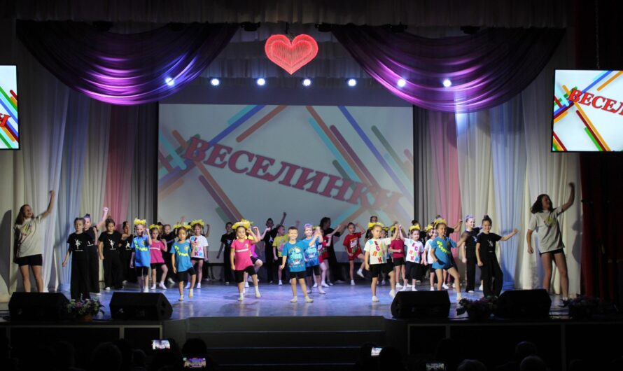 В  Доме культуры Красногвардейского района прошел  концерт, посвящённый Дню матери