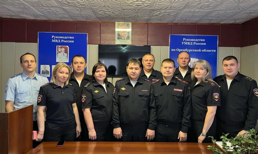 В своей ежедневной работе сотрудники Отделения полиции Красногвардейского района стоят на страже закона и порядка