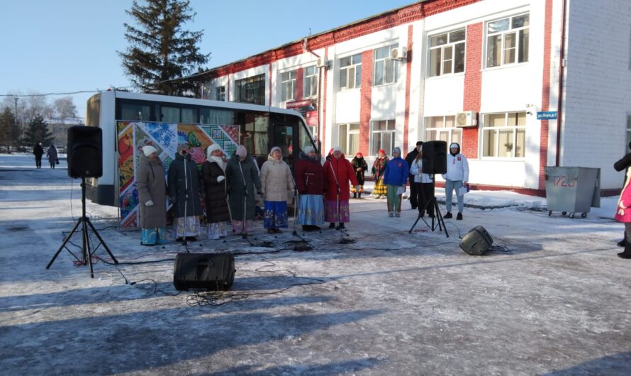 В первый день весны в Плешаново прошли традиционные Масленичные гуляния