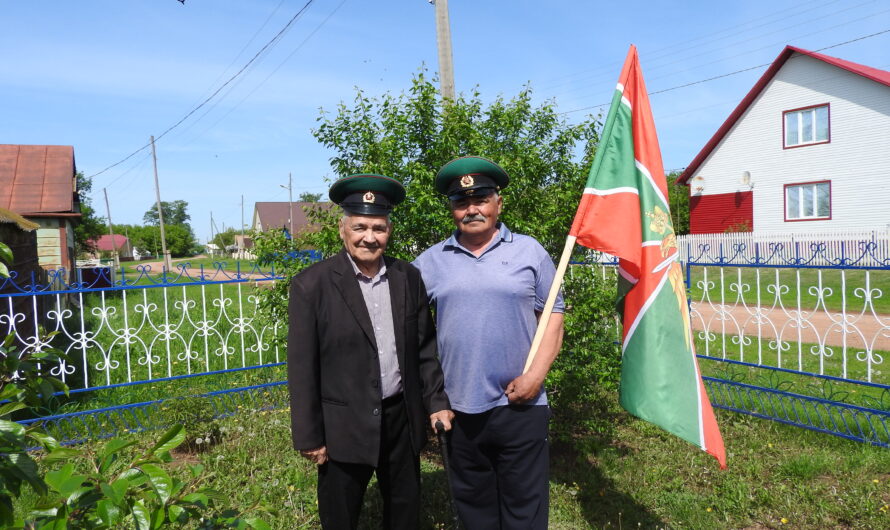 Для отца и сына Муллабаевых День пограничника – семейный праздник