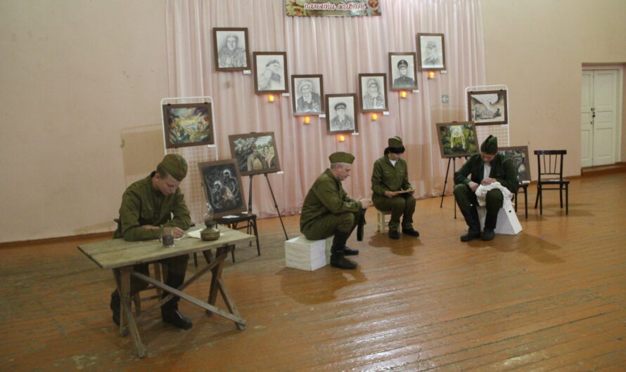 В сельском Доме культуры Подольска прошло финальное мероприятие патриотического проекта «В наших сердцах на века»(6+)