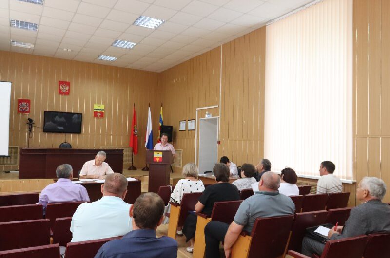 Глава района Юрий Классен провел совещание с руководителями сельских территорий