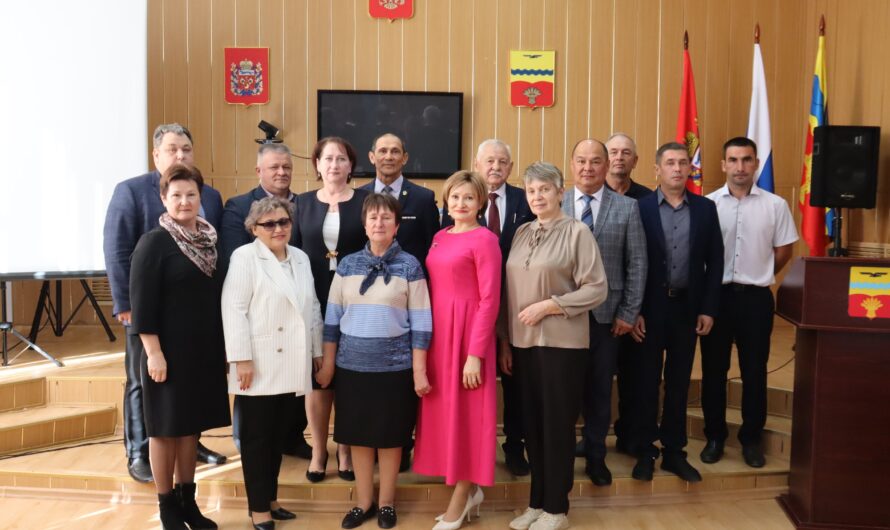 Избран председатель Совета депутатов Красногвардейского района