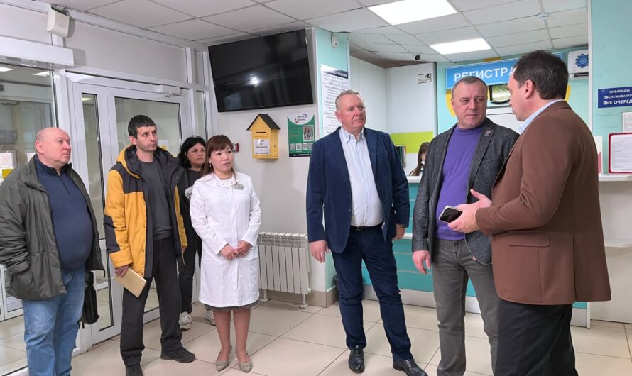 Детская поликлиника №9 встречает посетителей новым фасадом