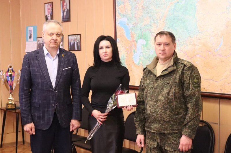 Вручили орден Мужества дочери погибшего участника спецоперации