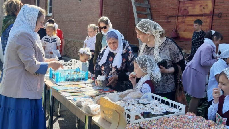 Больше 15 000 рублей удалось собрать в Ташле на нужды СВО во время фестиваля «Пасхальный дар»