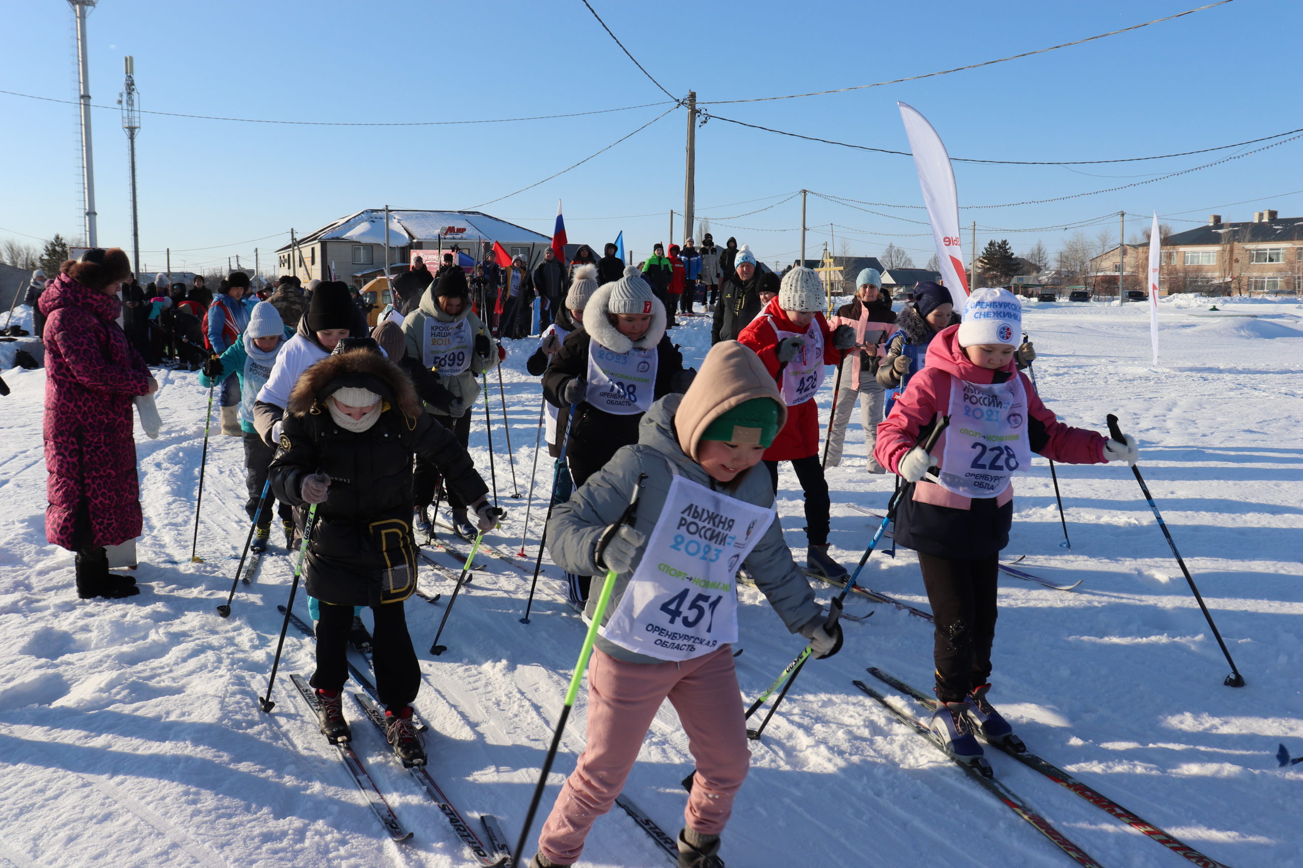 «Лыжня России» объединила юных и взрослых ташлинцев
