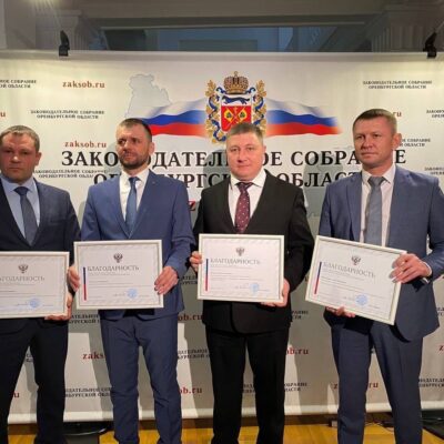 Четырех глав районов из Оренбургской области наградил Совет Федерации