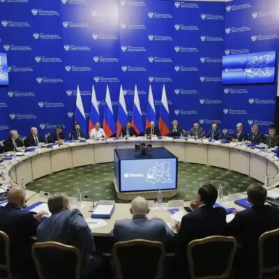 Евгений Солнцев в Пензе обсудил поддержку участников СВО
