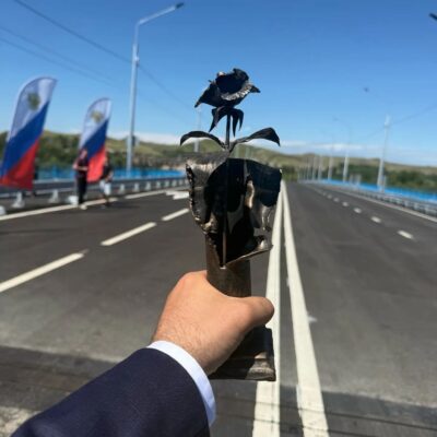 Евгений Солнцев поздравил металлургов с праздником