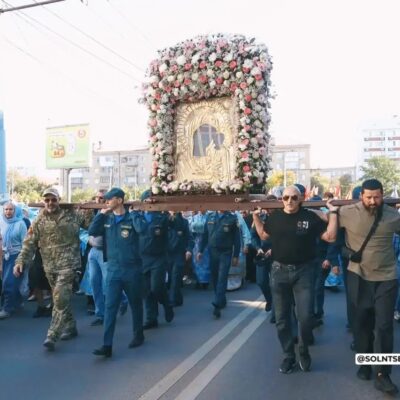 Евгений Солнцев поздравил православных оренбуржцев с Рождеством пресвятой Богородицы
