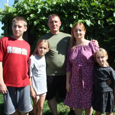 Ветеран специальной военной операции из Курманаевского района занялся выращиванием яблоневого сада