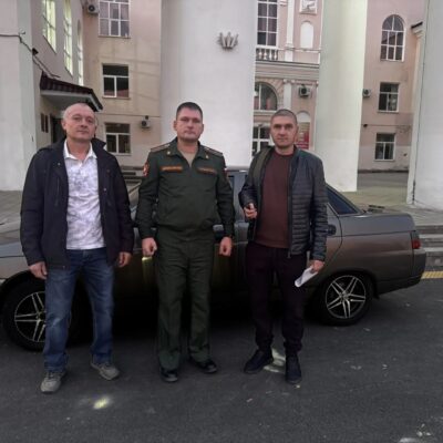 Ветеран СВО из Медногорска передал авто на передовую землякам