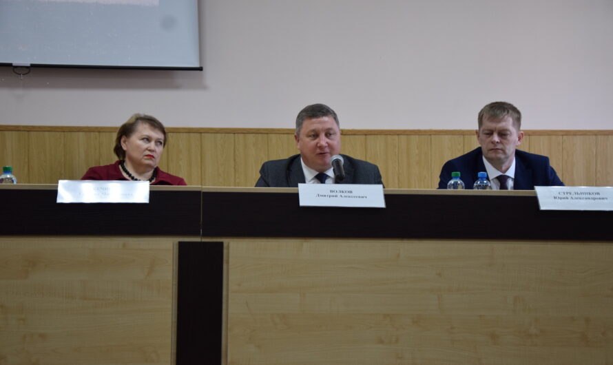В Шарлыкском районе Оренбуржья приступают к весенне-полевым работам