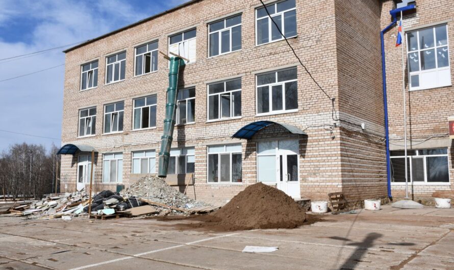 В школе Тоцкого района Оренбуржья идёт капитальный ремонт