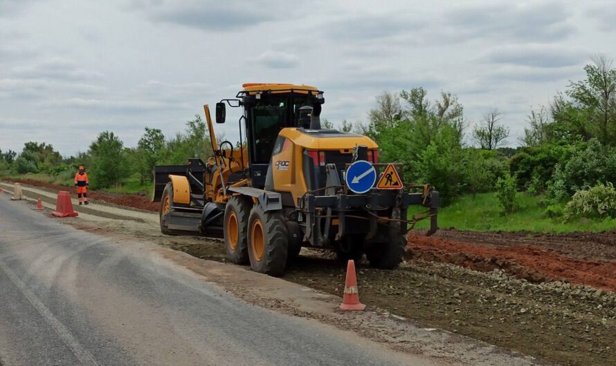 В Оренбуржье активно занимаются ремонтом региональных автодорог