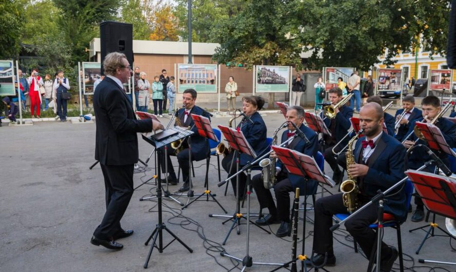 Музыкальные вечера в Оренбуржье: концерты духового оркестра и артистов Первомайского района 12+