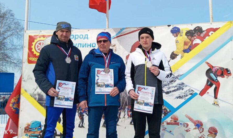 Шарлычане закрыли лыжный сезон с медалями