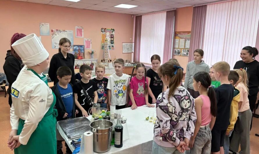 Оренбуржье готовит кадры будущего: школьникам помогают выбрать профессию через истории успешных выпускников