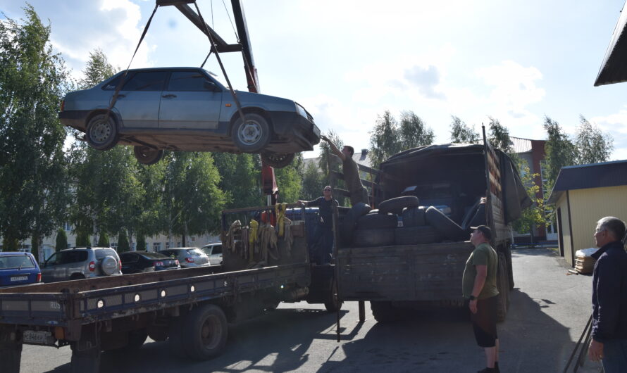 Шарлыкский район отправил ещё два автомобиля на СВО