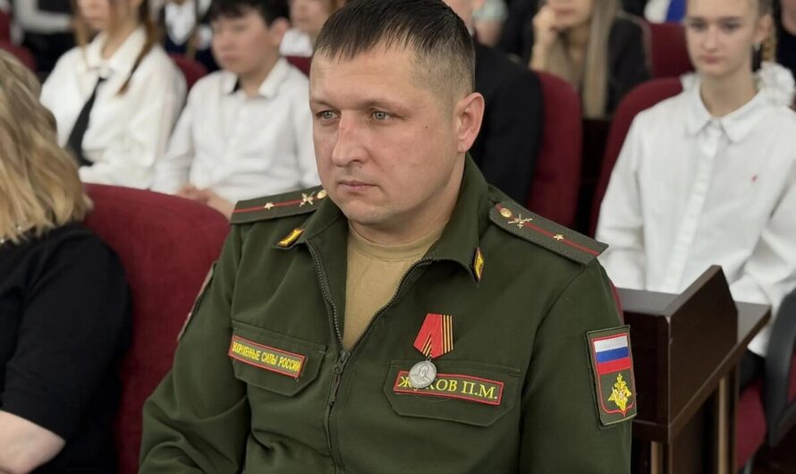 Из Адамовки — на Донбасс и обратно: ветеран Павел Жуков посвятил себя помощи семьям погибших бойцов
