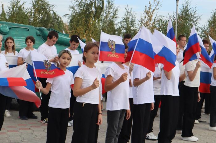 Елена Семёнова поздравила с Днем воссоединения новых регионов с Россией