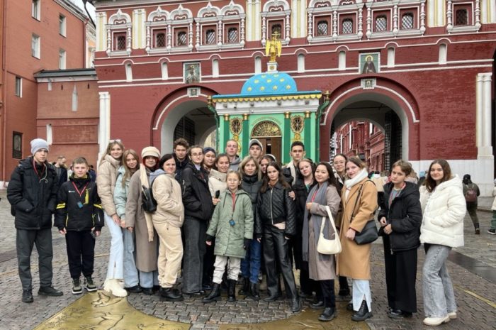 Новоорские школьники побывали в Москве