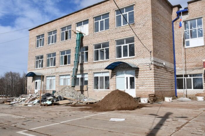 В Тоцком районе Оренбургской области проходит капитальный ремонт школы