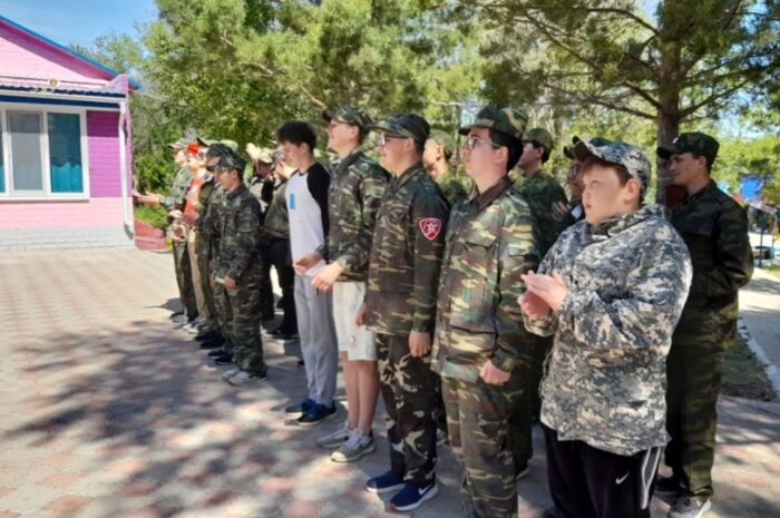 Школьники Новоорского района успешно завершили учебные военные сборы
