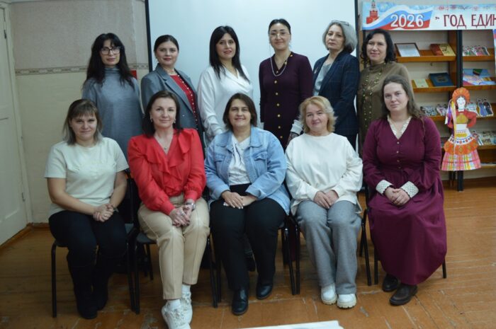 Увлечённые творчеством женщины Новоорска поделились секретами успеха