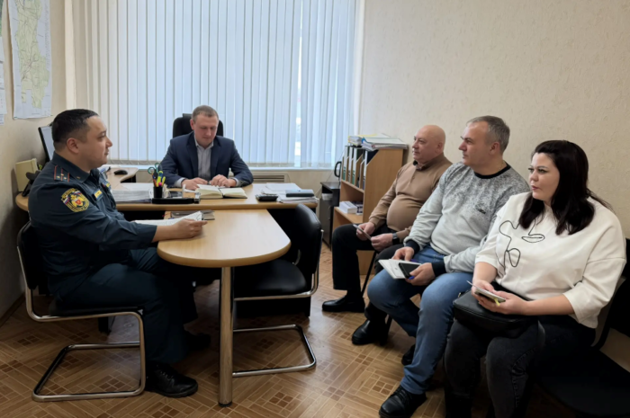 В администрации Новоорского района состоялось совещание по вопросам пожарной безопасности в многоквартирных жилых домах