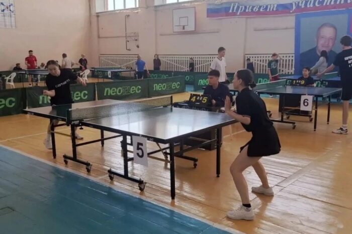 Теннисные баталии собрали спортсменов восточного Оренбуржья
